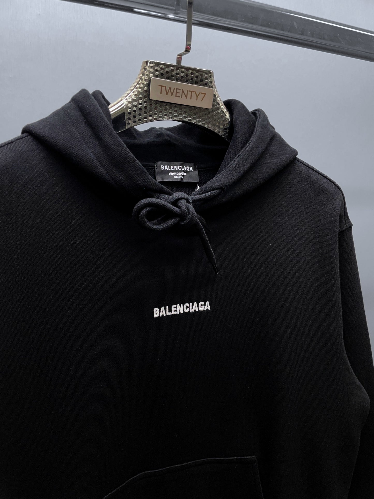 BALENCIAGA