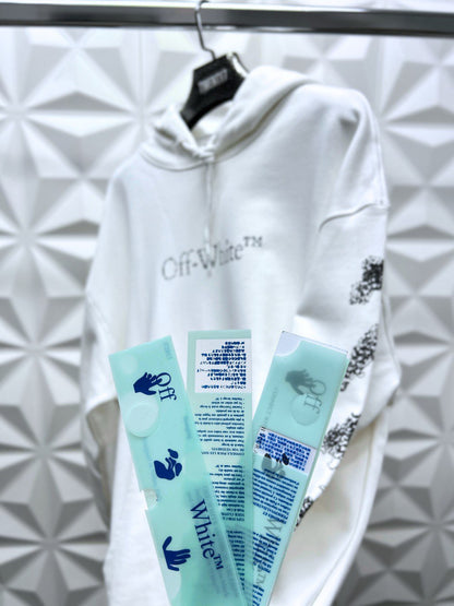 OFF WHITE