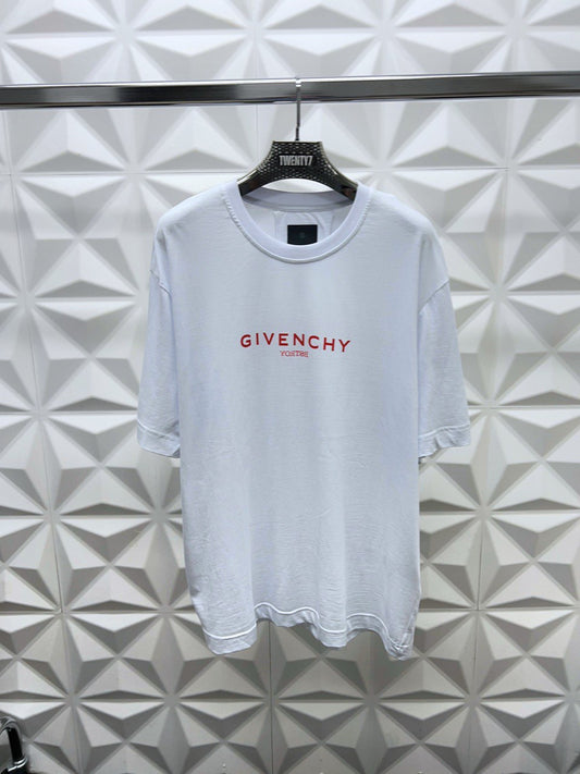 GIVENCHY