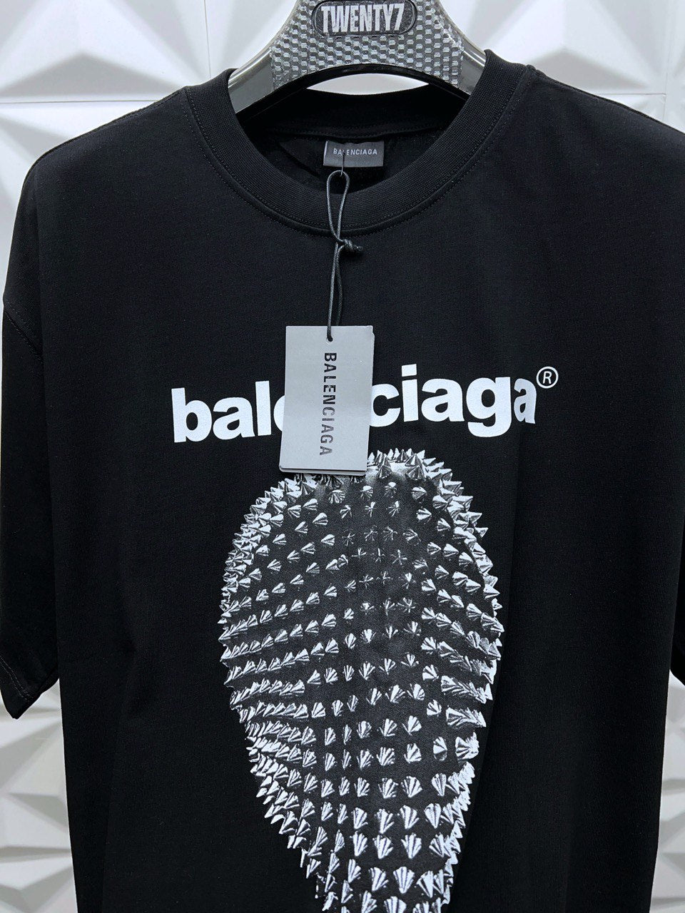 BALENCIAGA