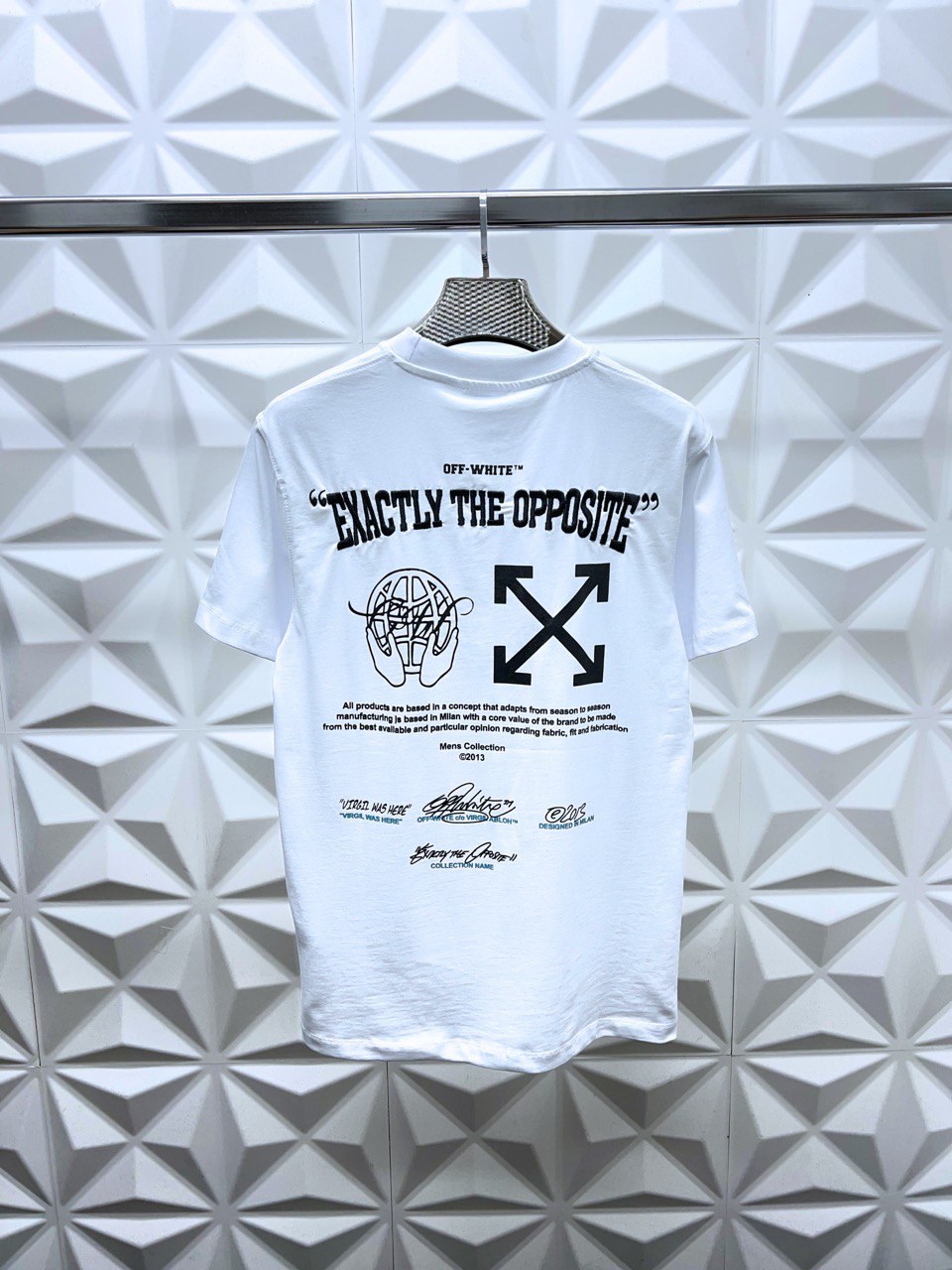 OFF WHITE