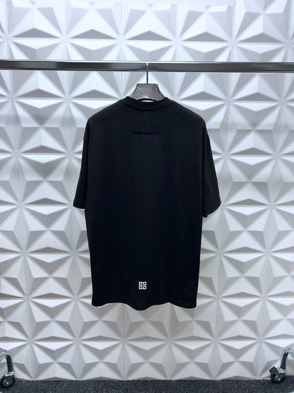 GIVENCHY