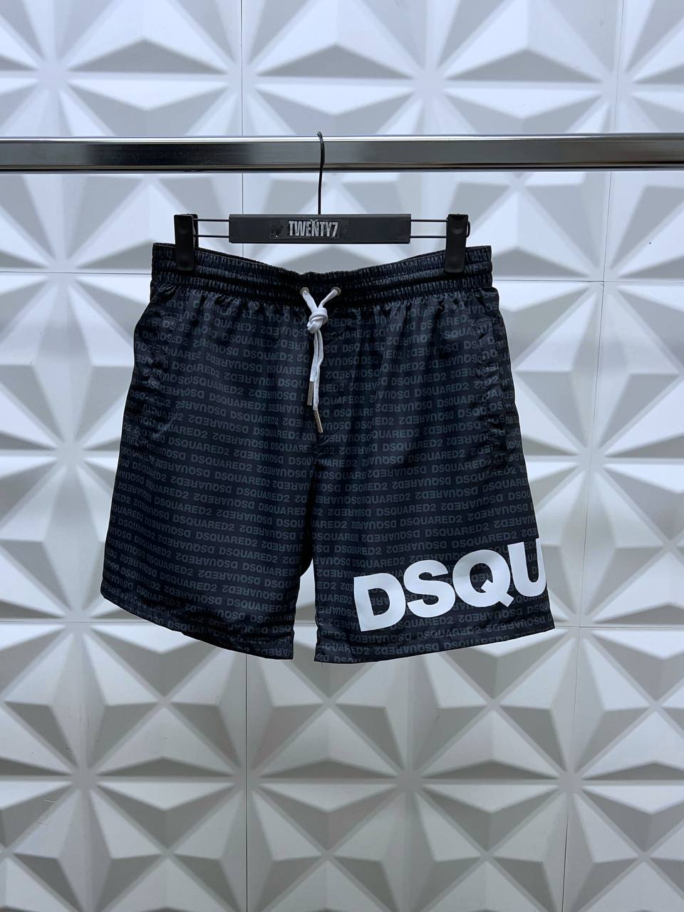 DSQUARED2
