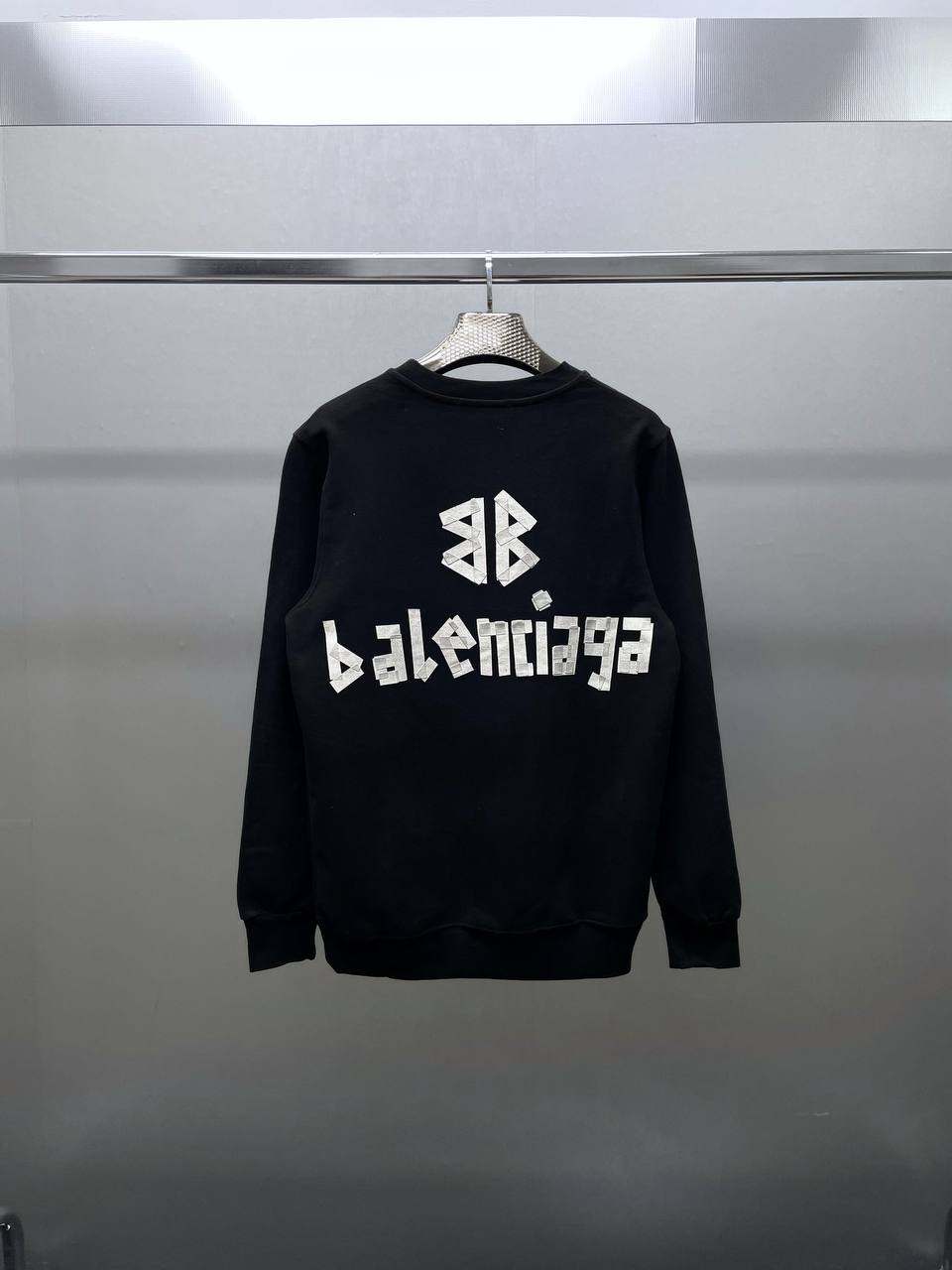 BALENCIAGA