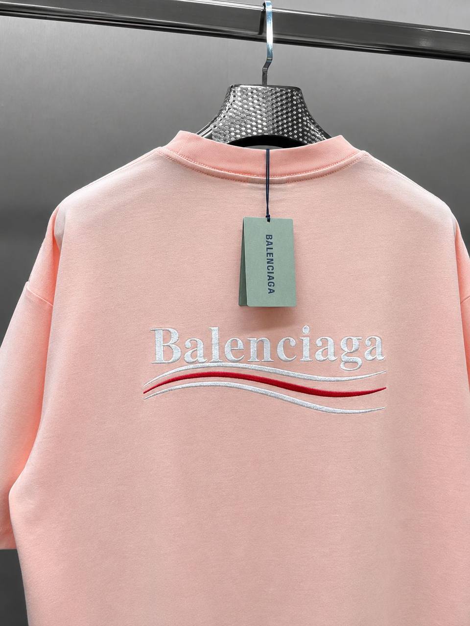 BALENCIAGA